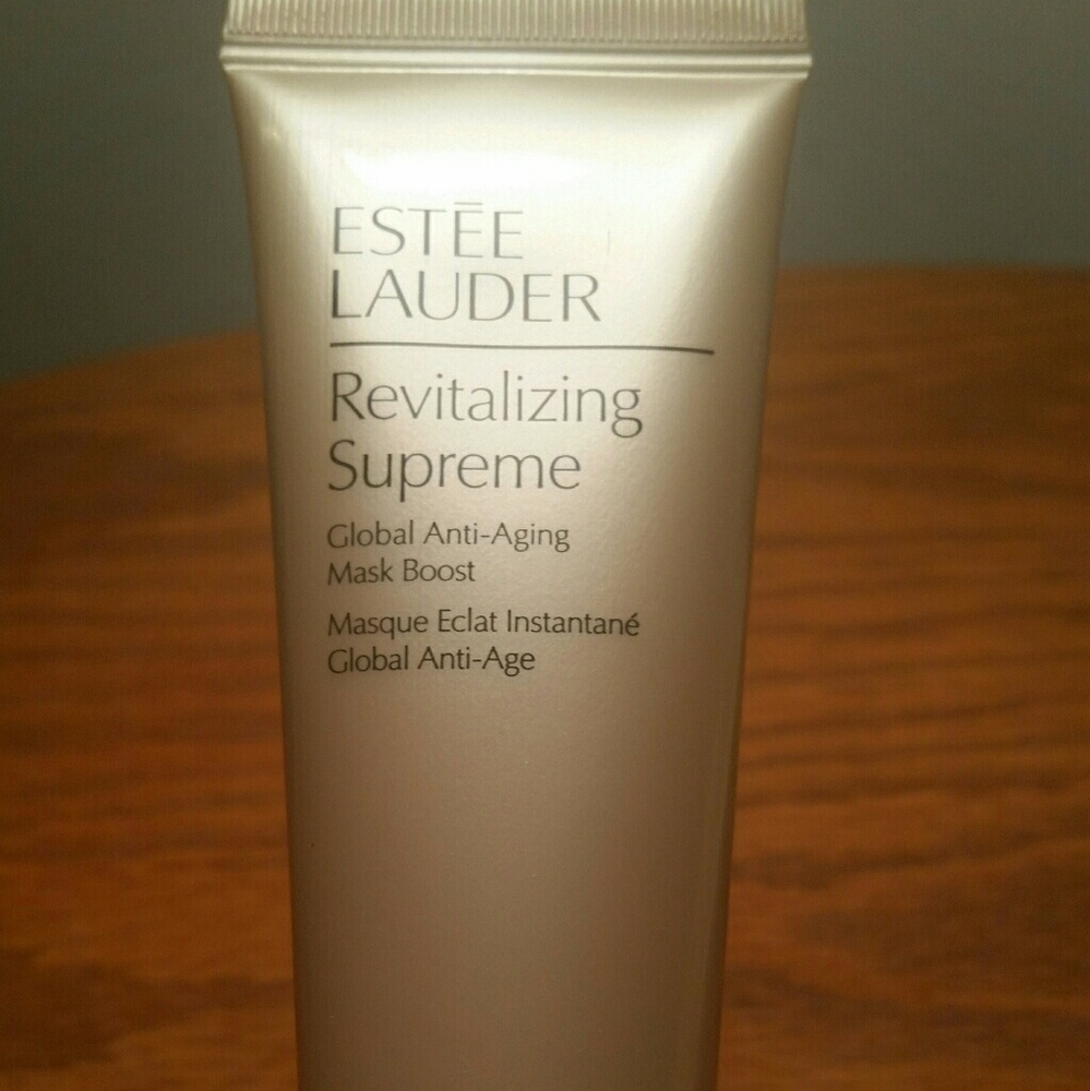 Estee lauder revitalizing supreme anti-aging mask